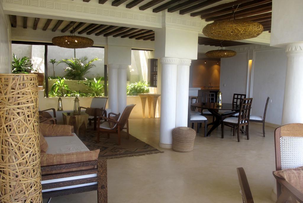 Peponi Hotel Shela Bilik gambar